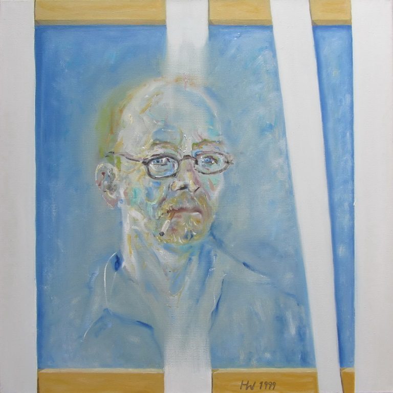 Selbstportrait Mai 1999 Porträt eines Mannes mit Brille, vor einem blauen Hintergrund mit weißen Streifen. Selbstportrait Mai 1999.